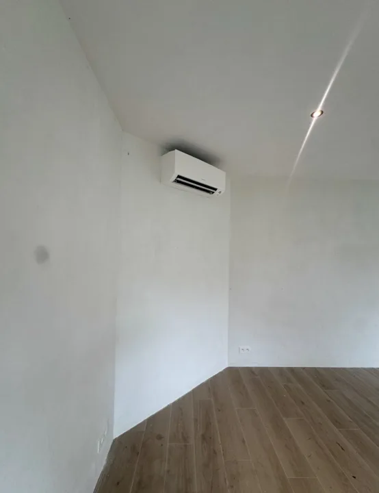 Airco in een lege kamer