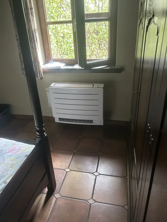 Vloermodel in een smalle kamer