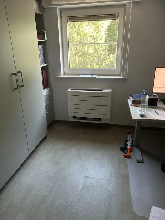 Vloermodel in een werkkamer